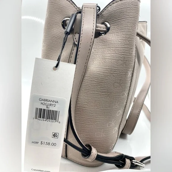 Calvin Klein Faux Leather Bucket Patch Work Bag Crossbody Nude Gabrianna Hobo - Picture 10 of 10